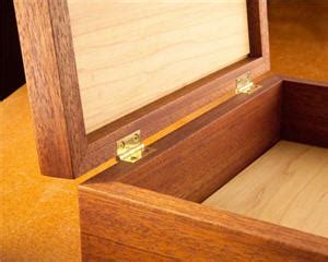 hinges for small boxes